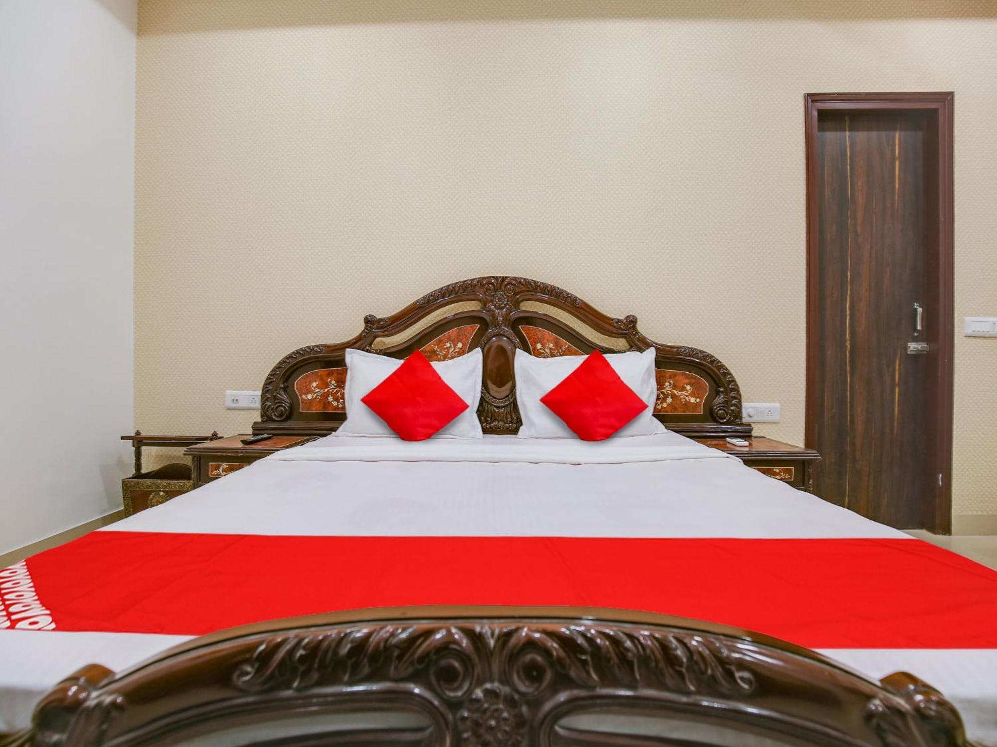 Hotel O Baran Classic Ludhiana Dış mekan fotoğraf