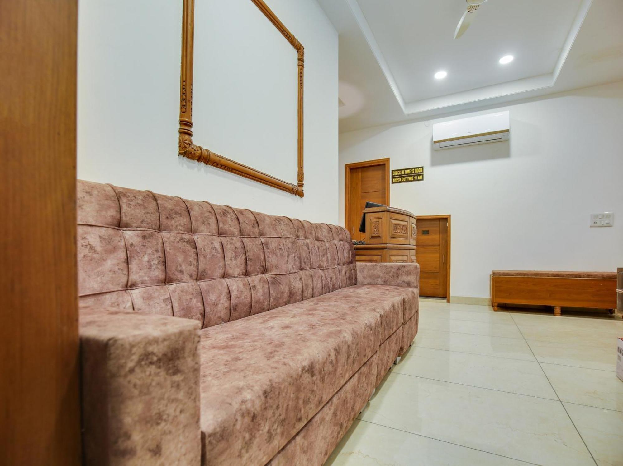 Hotel O Baran Classic Ludhiana Dış mekan fotoğraf